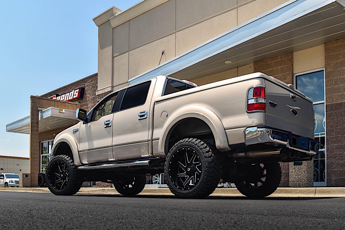 Ford F-150 with Fuel 2-Piece Wheels Renegade - D265